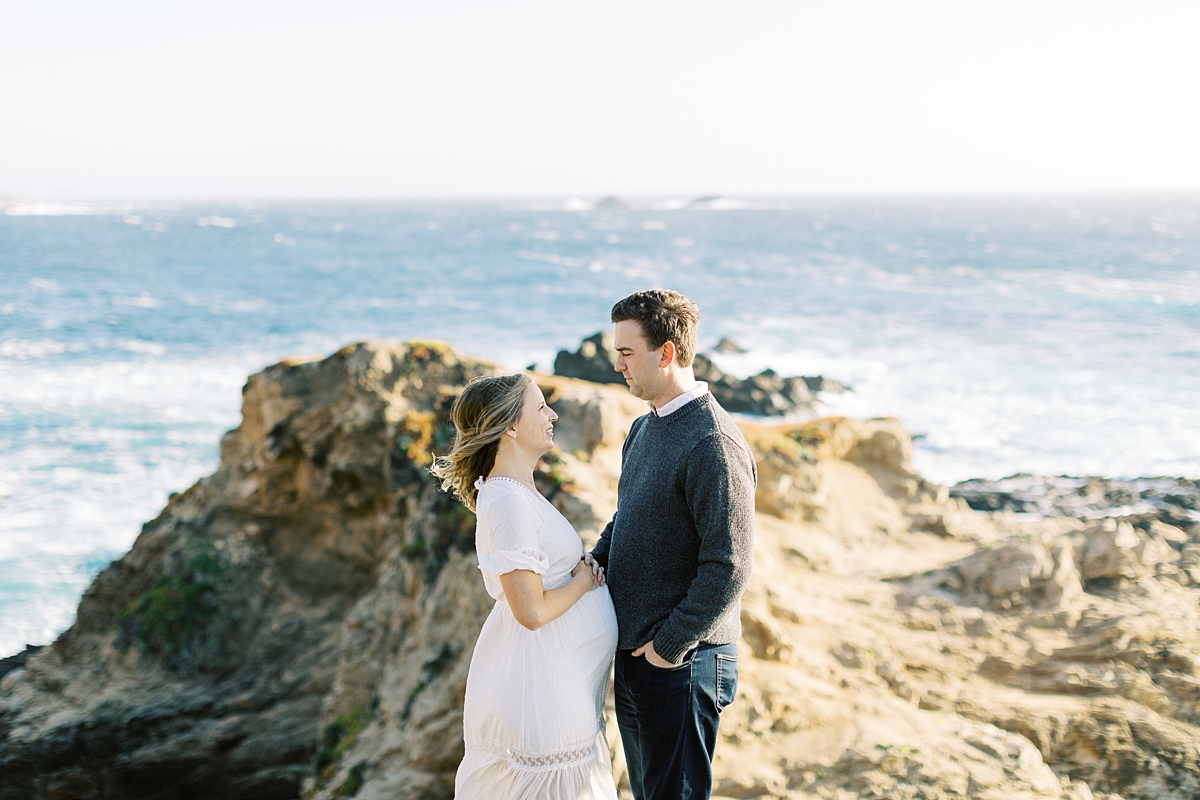 maternity session in Big Sur on the coast and cliffs by film photographer AGS Photo Art
